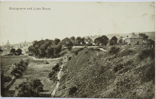 Old Postcard of Blairgowrie and Loon Braes 1920