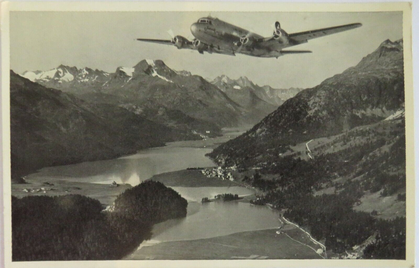 Old Postcard Of Swissair The Airline of Switzerland - Ref : 1014.