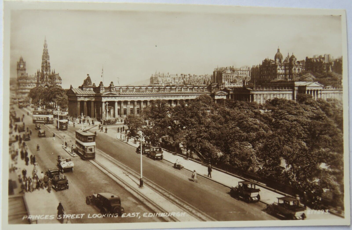 Old Postcard Of Princes Street Looking East, Edinburgh