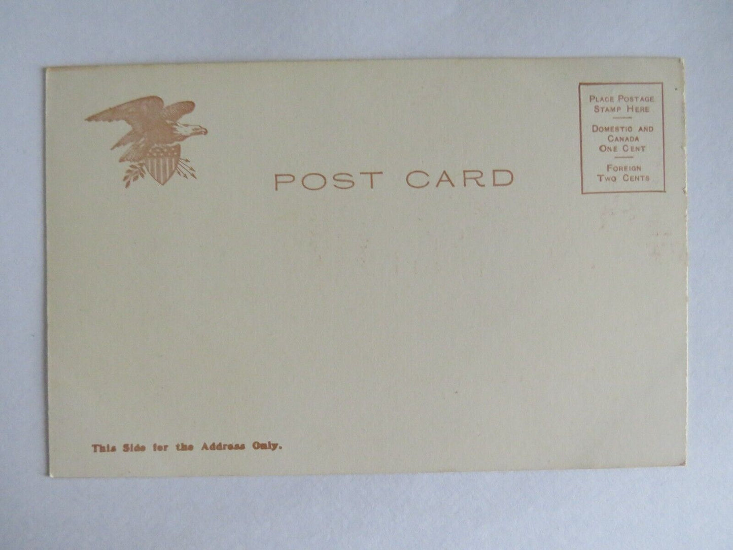 Old Postcard of College Yard, Harvard University, Cambridge Mass - Ref : 1018