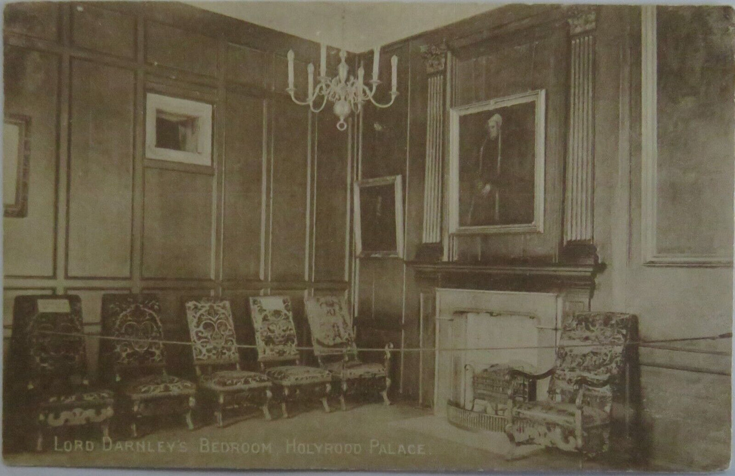 Old Antique Postcard Of Lord Darnley's Bedroom Holyrood Palace - Ref : 1040