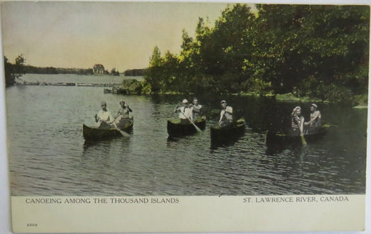 Old Postcard of Canoeing Among The Thousand Islands - Ref : 1041