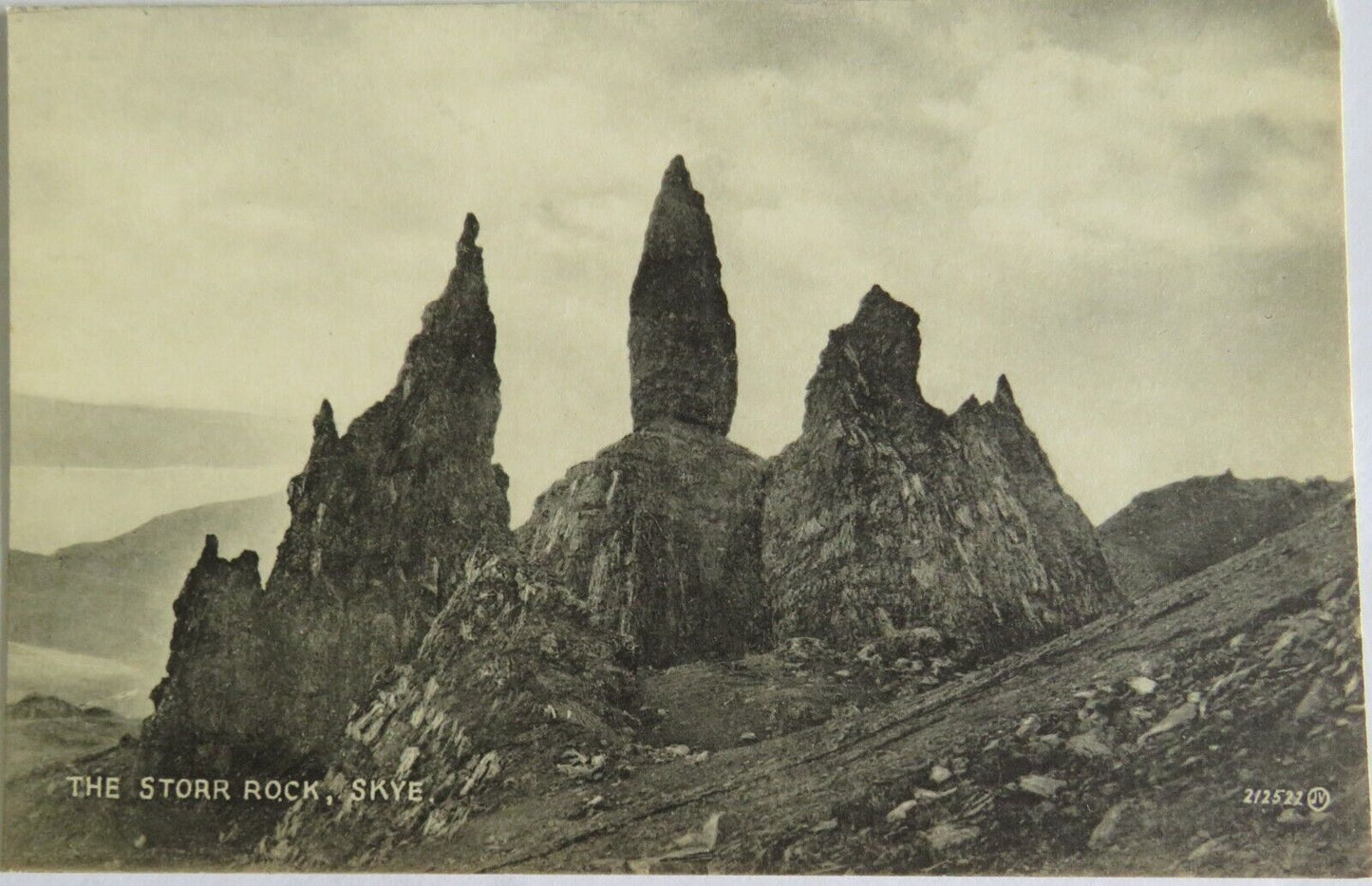 Old Postcard of The Storr Rock, Skye - Ref : 1003