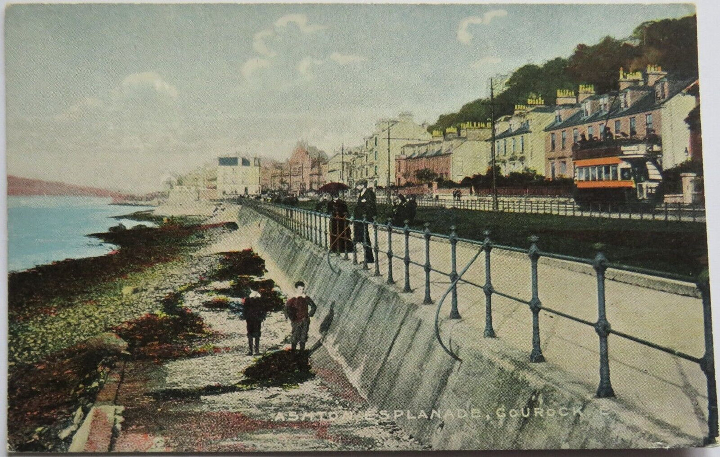 Old Postcard of Ashton Esplanade, Gourock - Ref : 1034