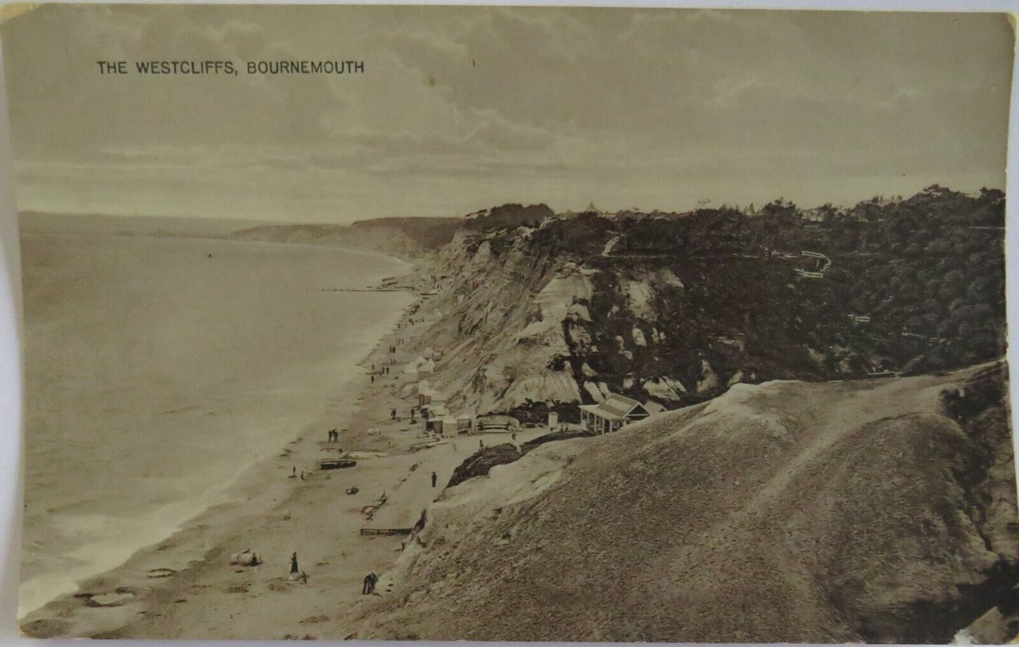 Old Vintage Postcard of The Westcliffs, Bournemouth - Ref : 1039
