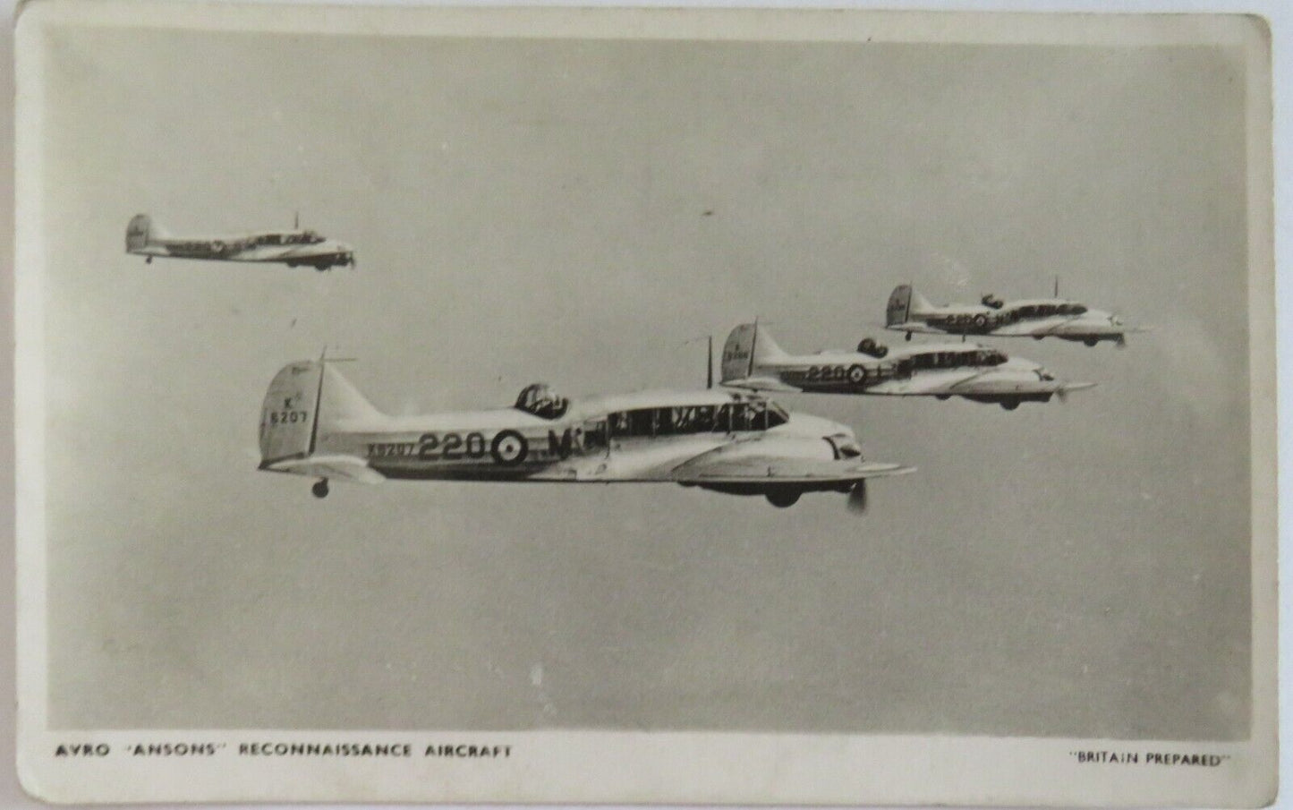 Old Postcard Of Avro Ansons Reconnaissance Aircraft - Ref : 1014