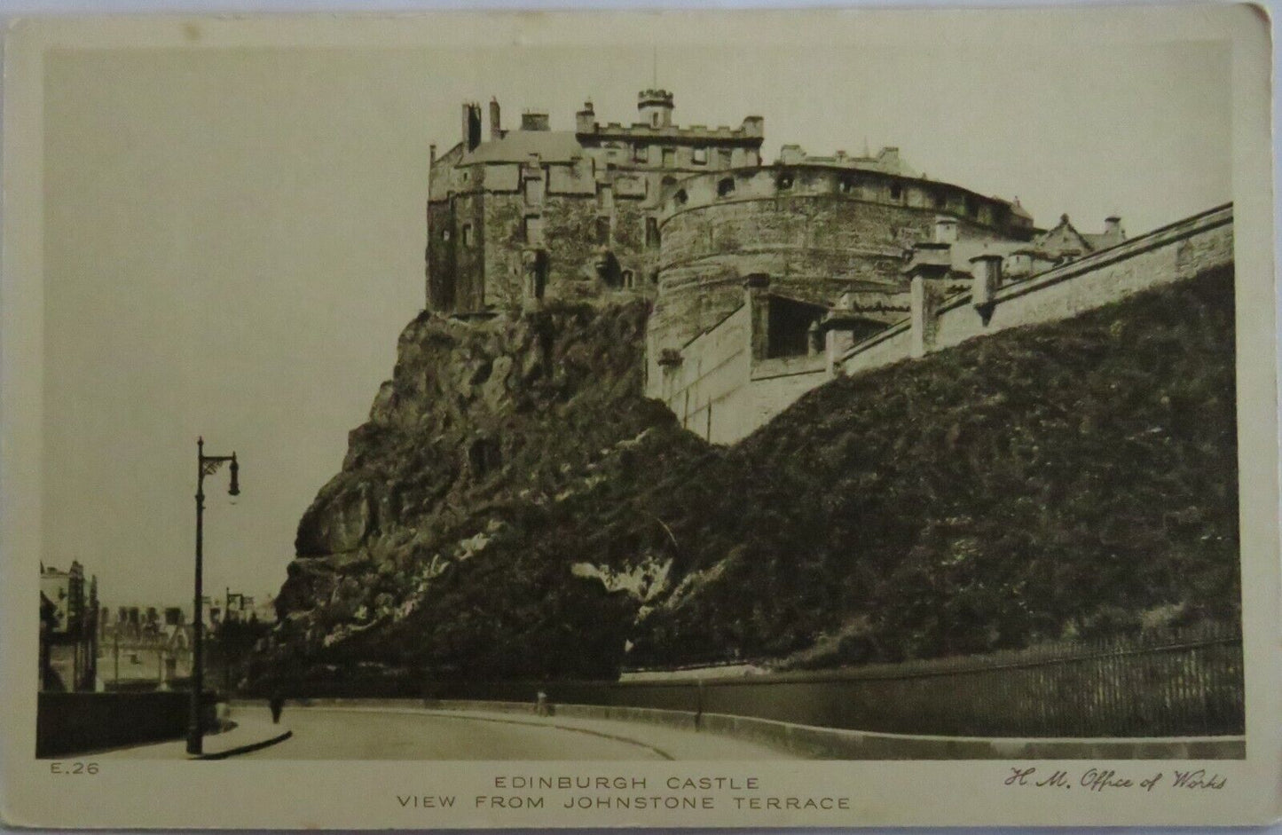 Old Antique Postcard Of Edinburgh Castle View From Johnston Terrace - Ref : 1040