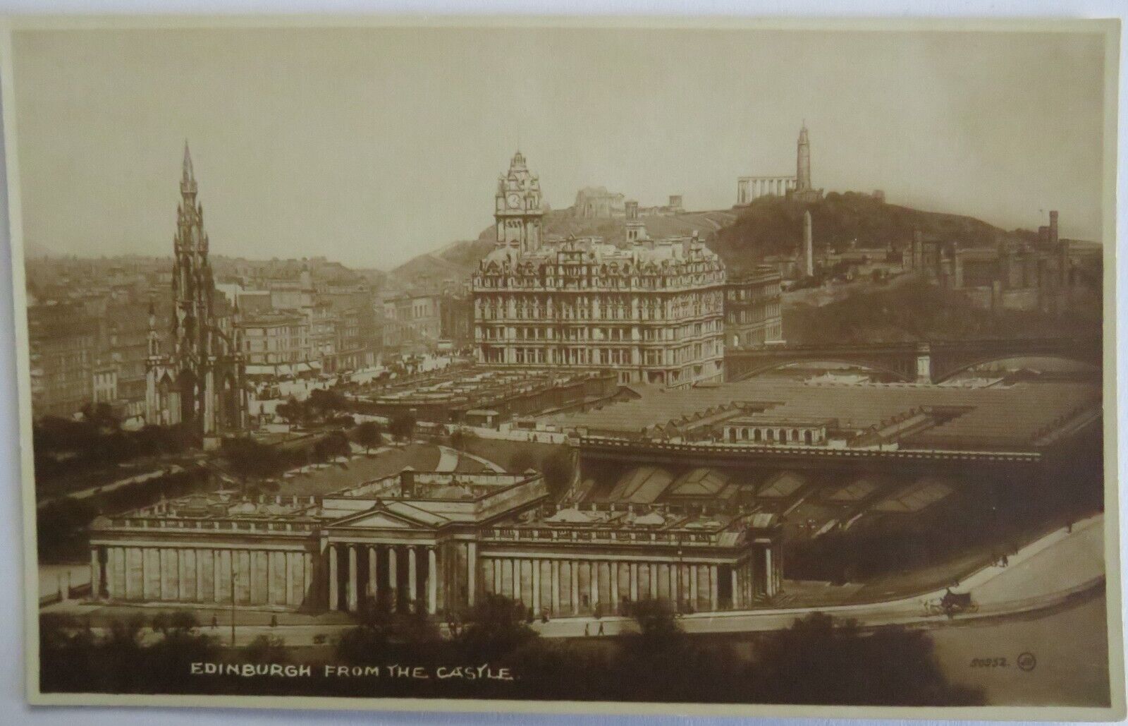 Old Postcard of Edinburgh From The Castle - Ref : 1032