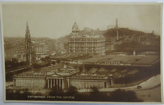 Old Postcard of Edinburgh From The Castle - Ref : 1032