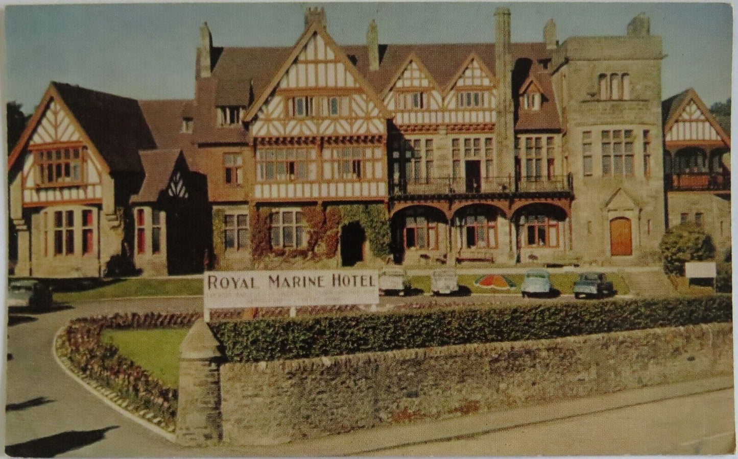 Old Vintage Postcard of Royal Marine Hotel, Hunter's Quay Dunoon- Ref : 1038