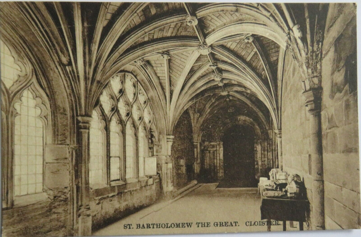 Old Postcard of St. Bartholomew The Great Cloister - Ref : 1032