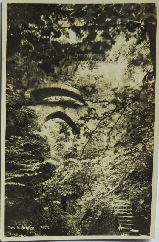Old Postcard of Devils Bridge - Ref : 1011