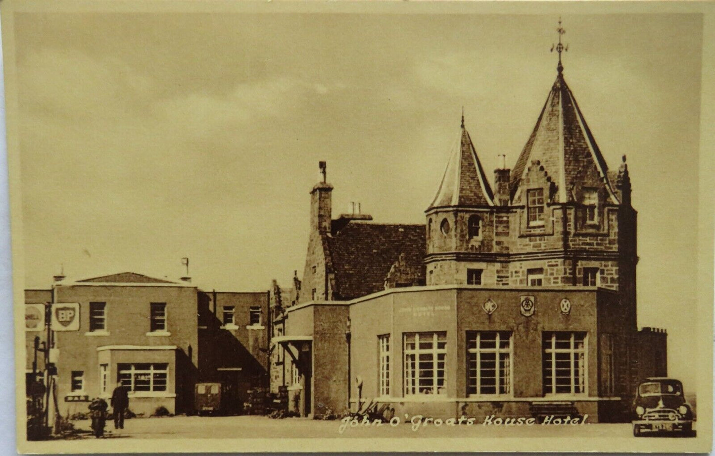 Old Postcard of John O'Groats House Hotel - Ref : 1005