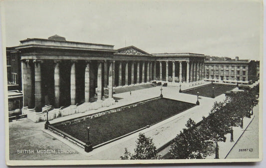 Old Postcard of British Museum, London - Ref : 1032