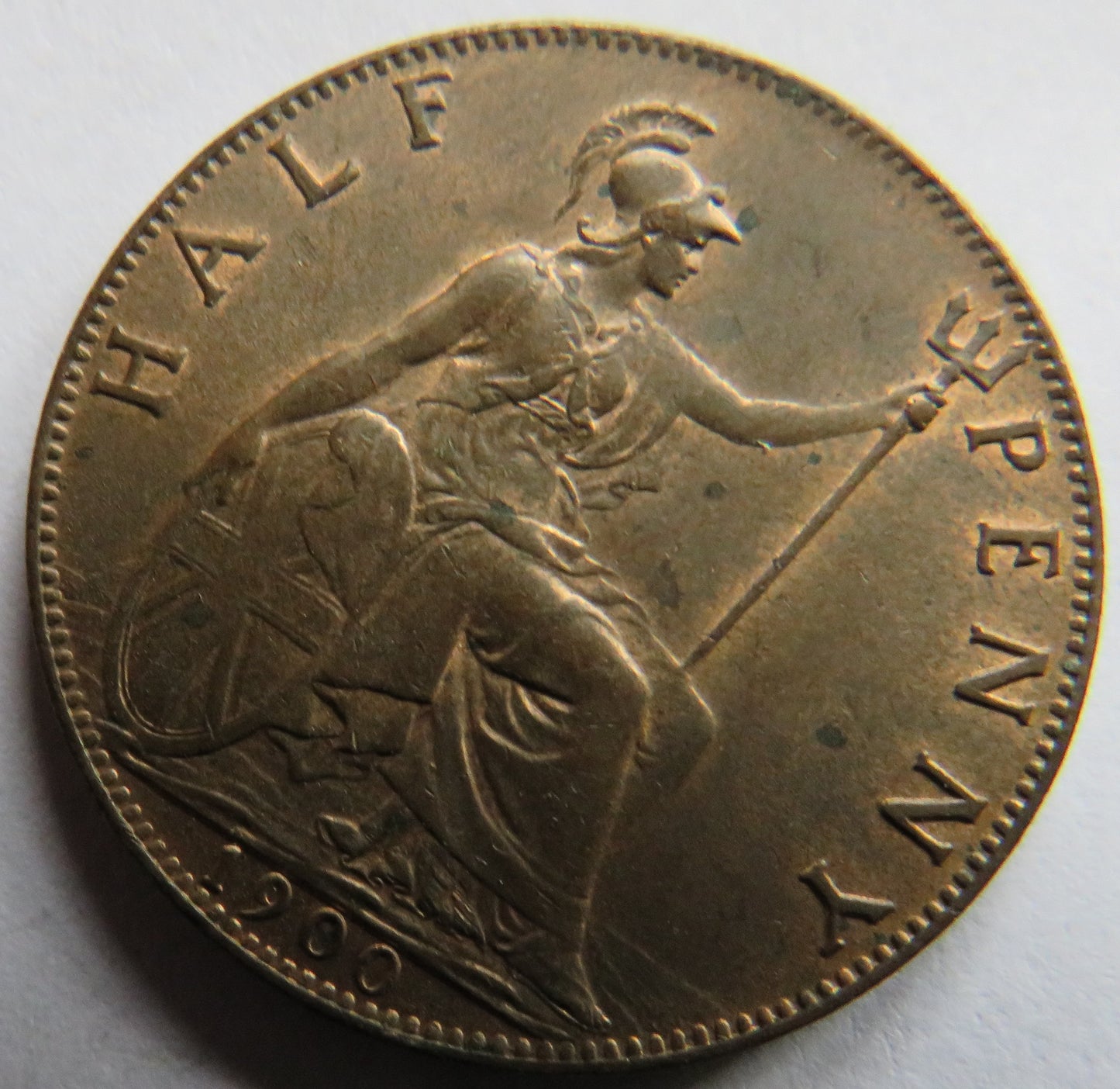 1900 Queen Victoria Halfpenny Coin In High Grade - Great Britain