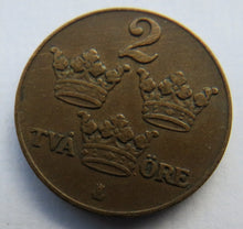 Load image into Gallery viewer, 1934 Sweden 2 Ore Coin
