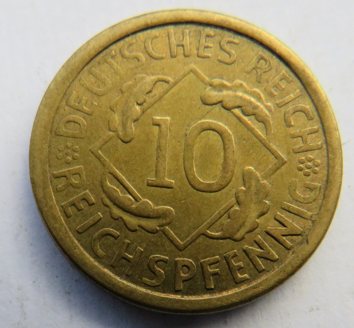 1925-A Germany - Weimar Republic 10 Reichspfennig Coin