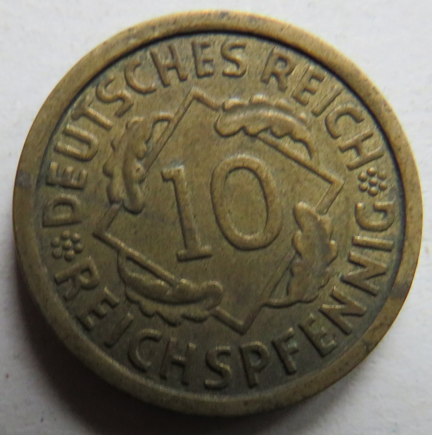 1925-A Germany - Weimar Republic 10 Reichspfennig Coin