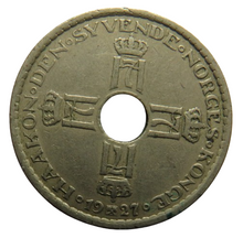 Load image into Gallery viewer, 1927 Norway One Krone Coin
