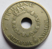 Load image into Gallery viewer, 1925 Norway One Krone Coin
