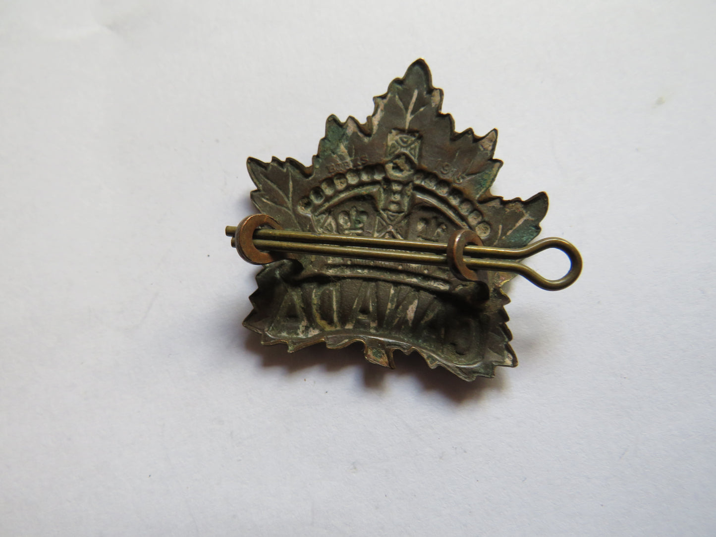 Antique Canada Military Cap Badge
