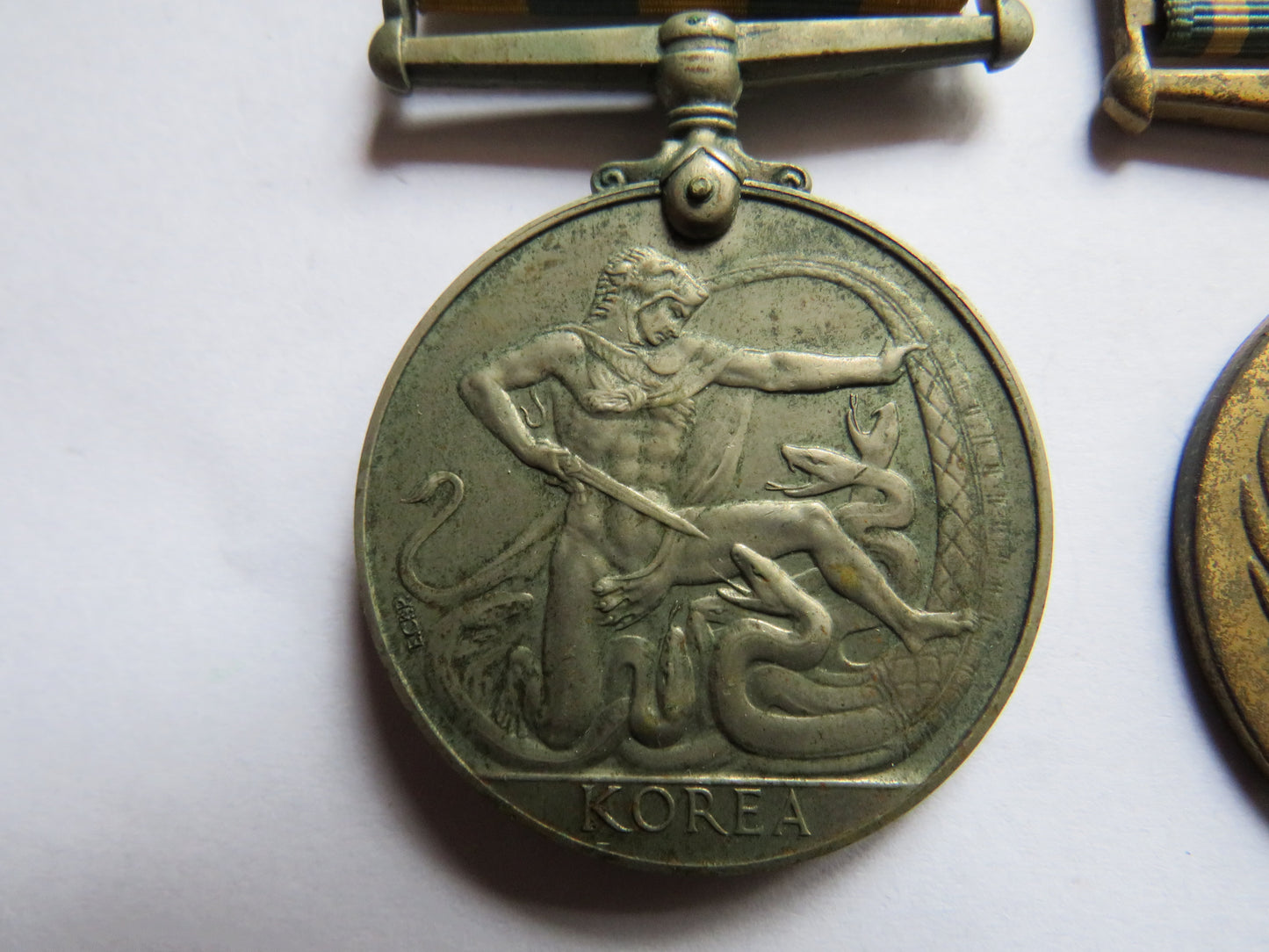 Pair of Medals Korea / United Nations Medal - Glosters