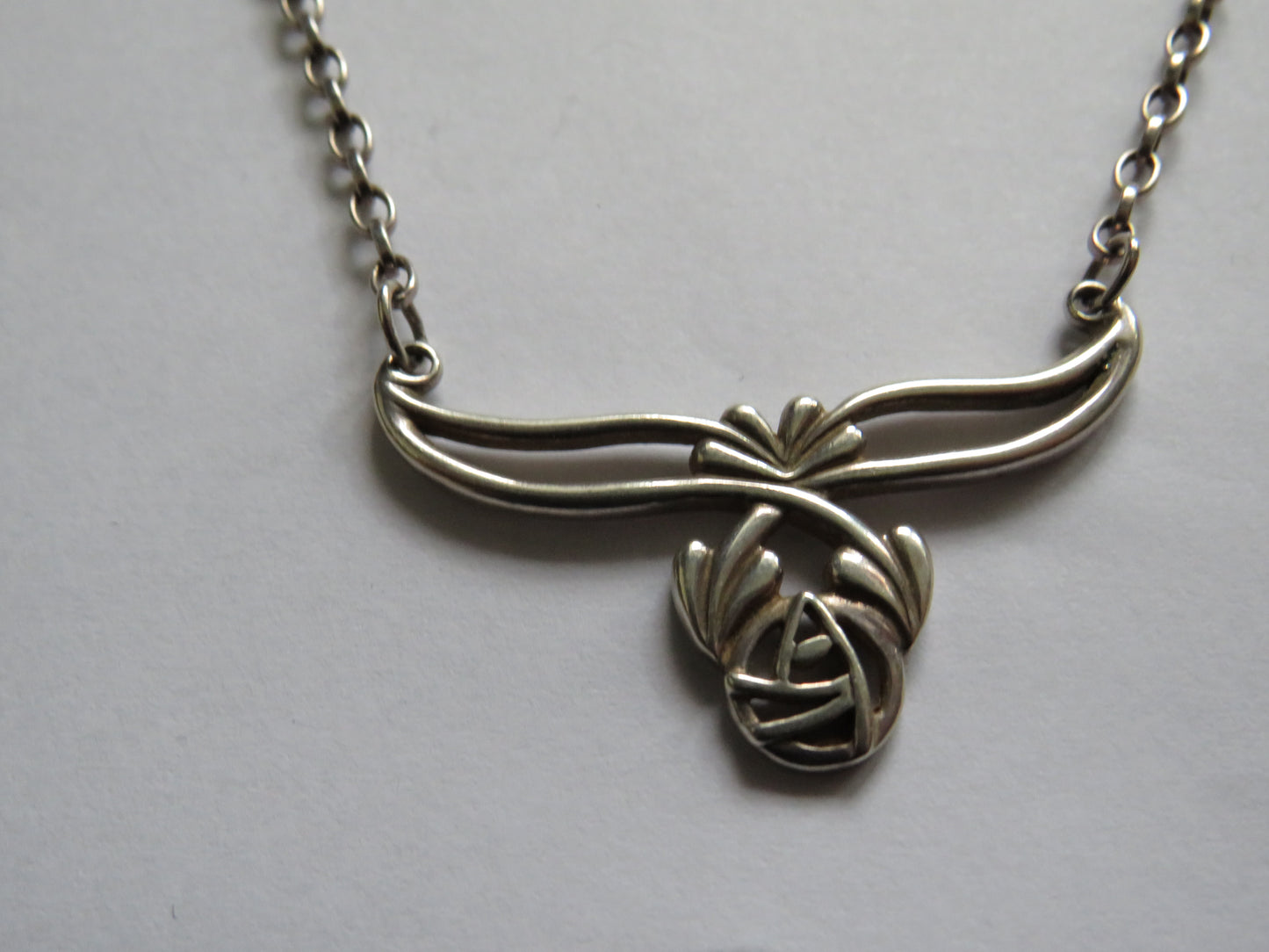 Ladies Sterling Silver Necklace & Pendant In Style of Charles Rennie Mackintosh