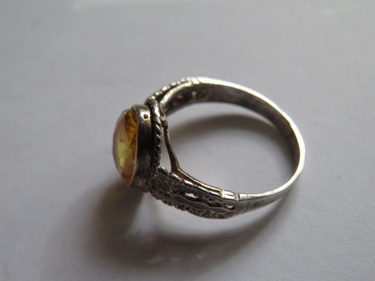 Vintage Sterling Silver & Orange Stone Ring UK Size - P