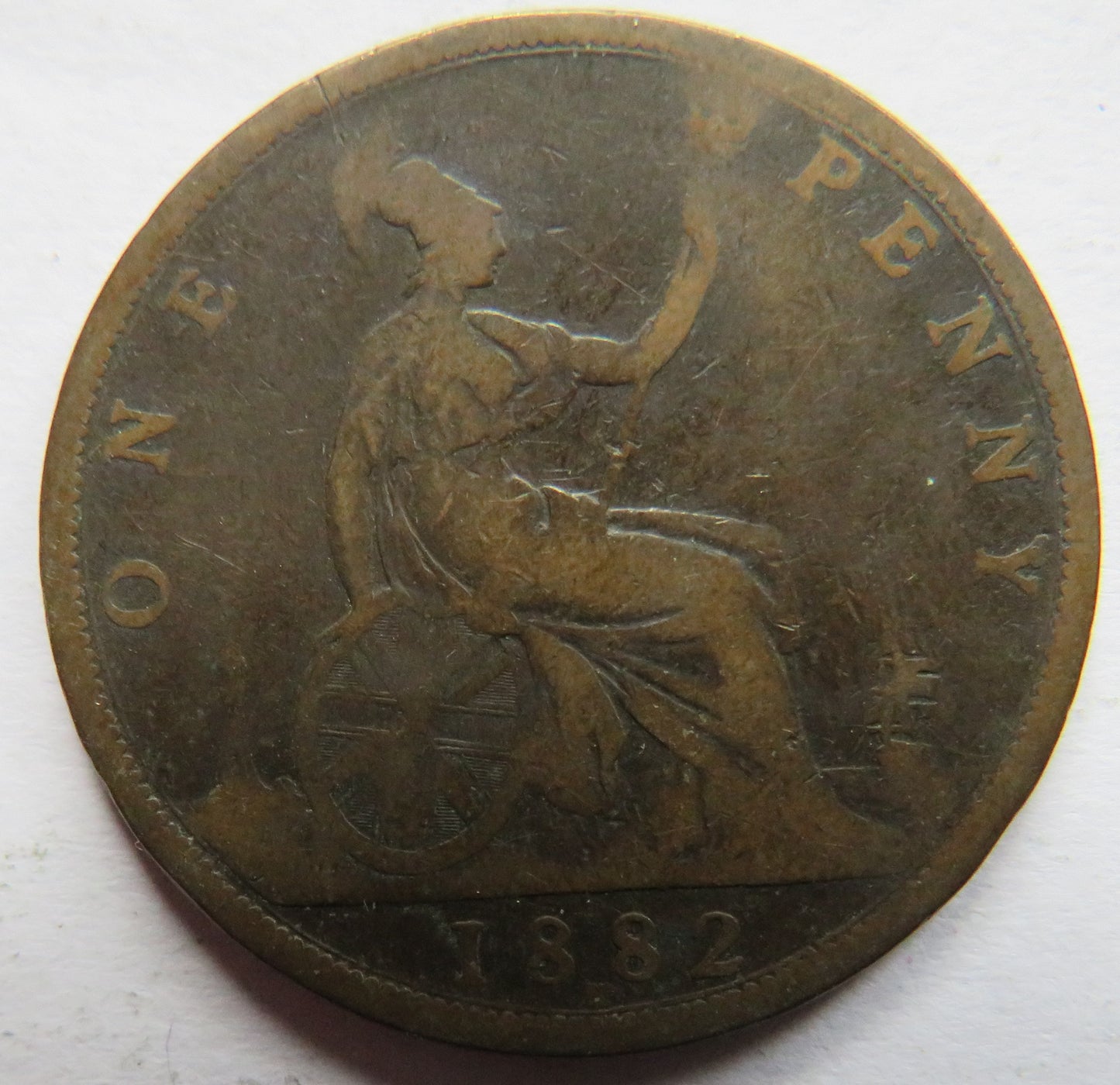 1882-H Queen Victoria Bun Head One Penny Coin - Great Britain