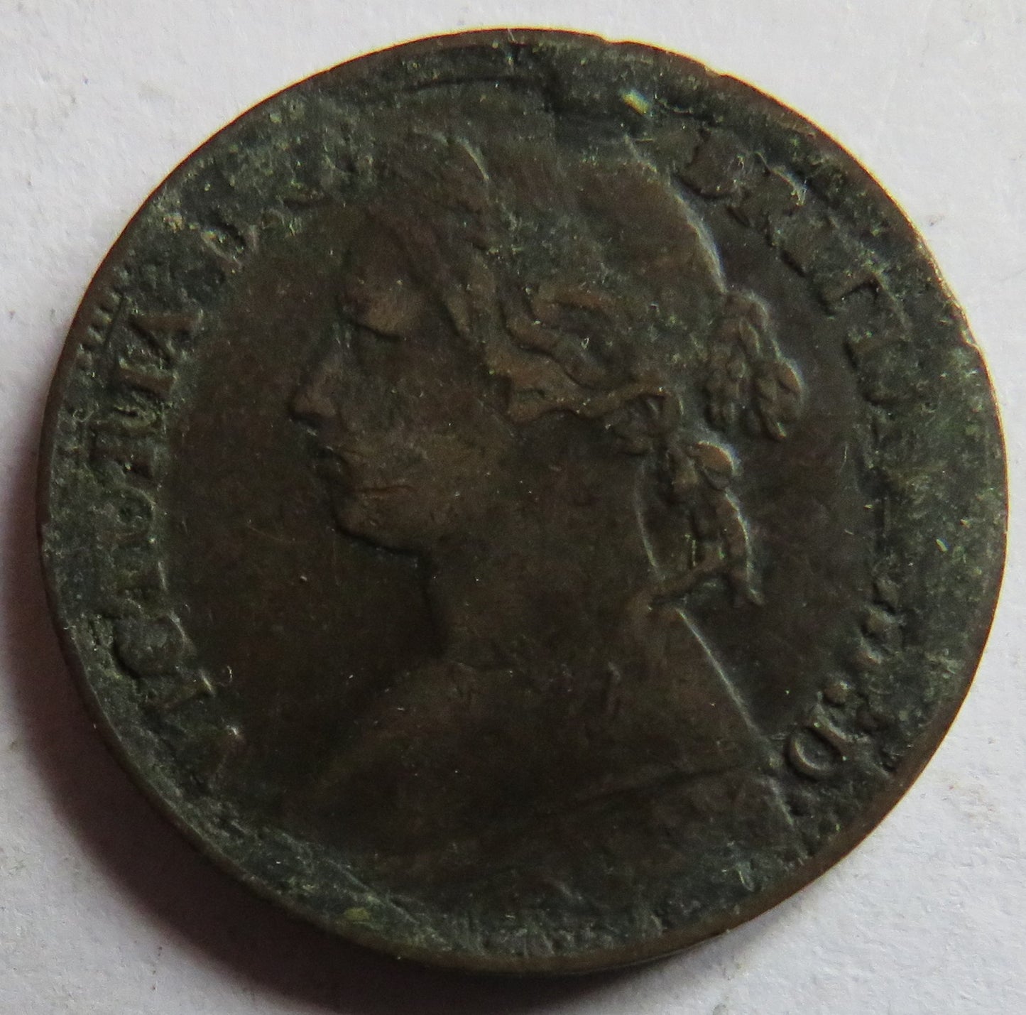1878 Queen Victoria Bun Head Farthing Coin - Great Britain