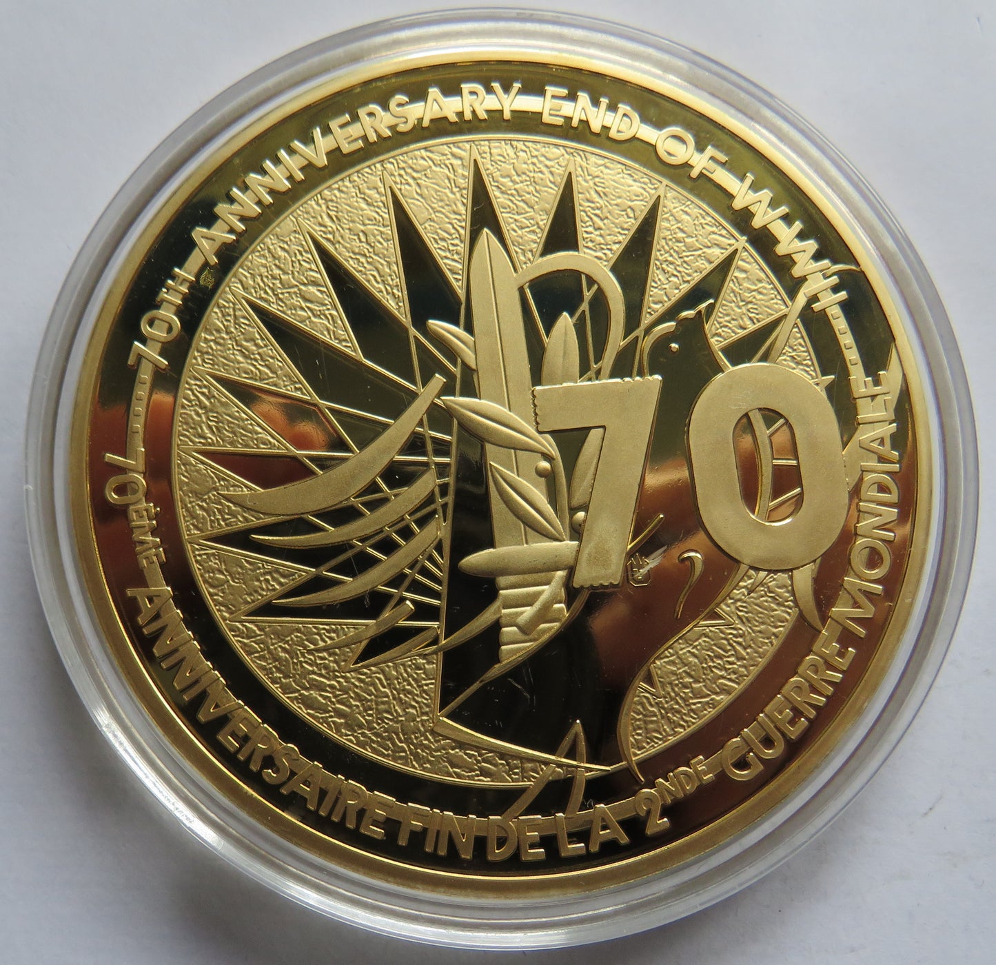 70th Anniversary of WWII 1945 VE Day Large Commemorative Coin
