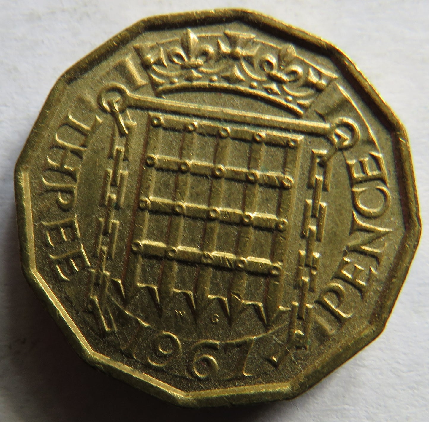 1967 Queen Elizabeth II Brass Threepence Coin In High Grade