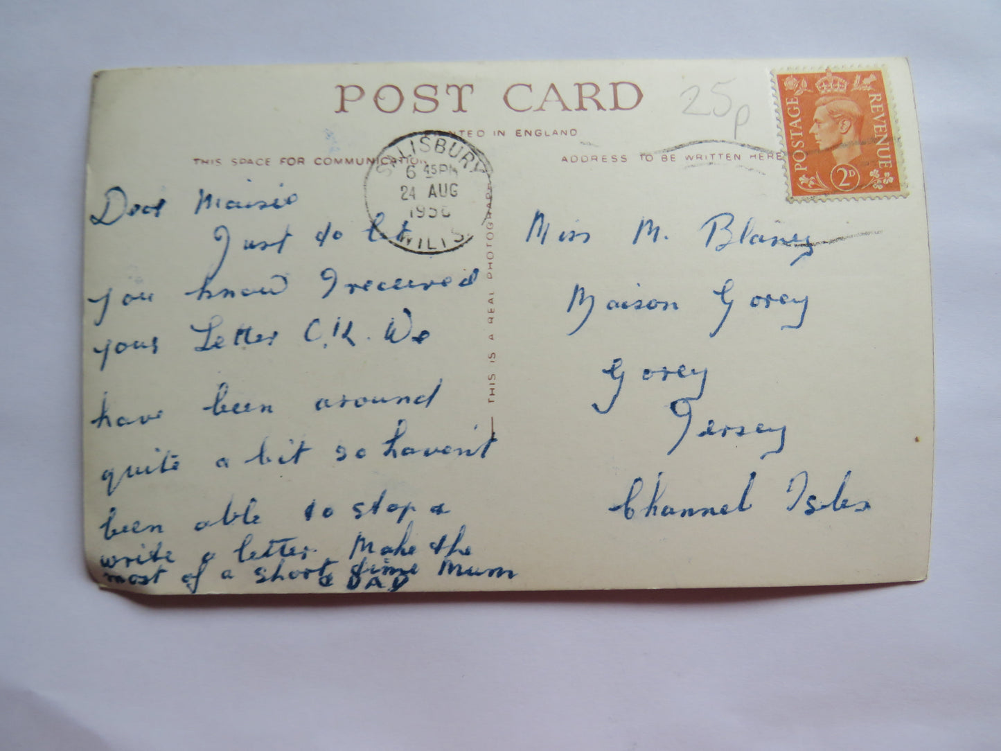 Vintage Postcard of The Nave, Salisbury Cathedral 1950