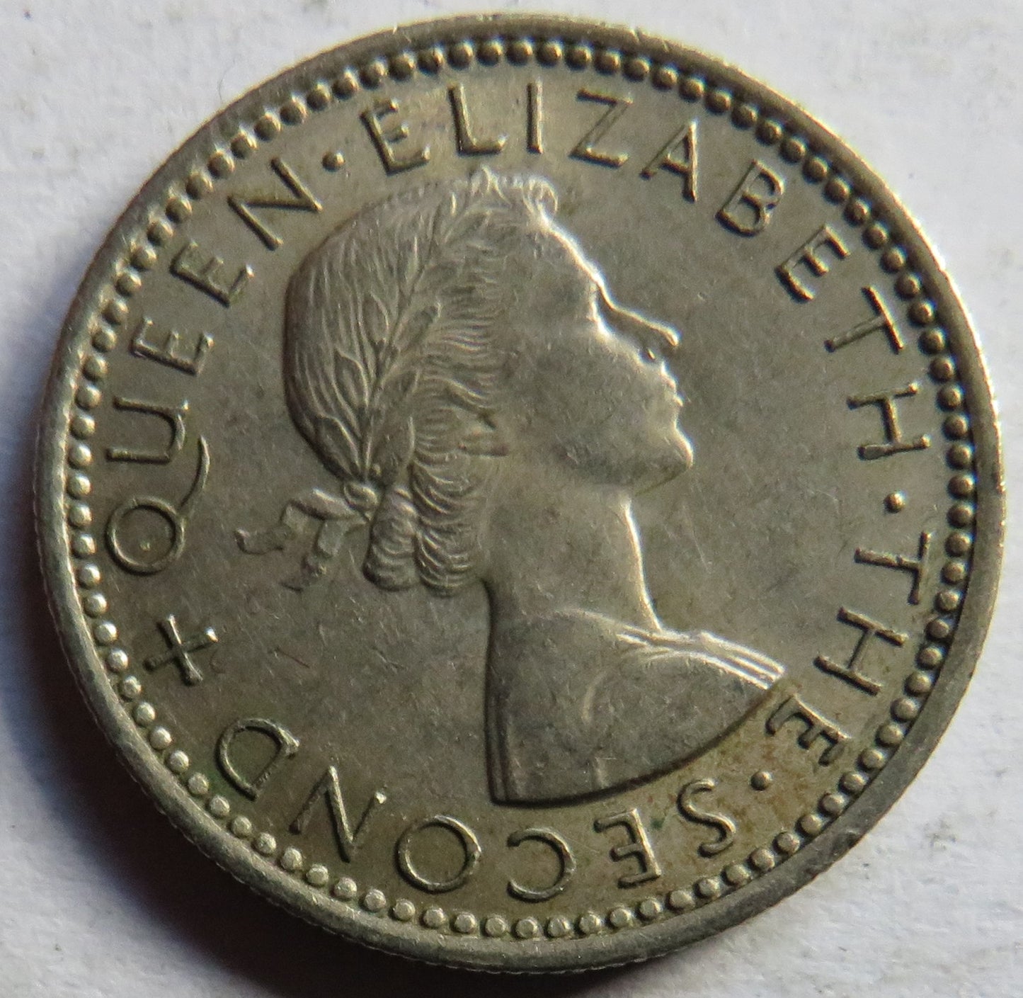 1964 Queen Elizabeth II New Zealand Sixpence Coin