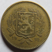 Load image into Gallery viewer, 1932 Finland 10 Markkaa Coin
