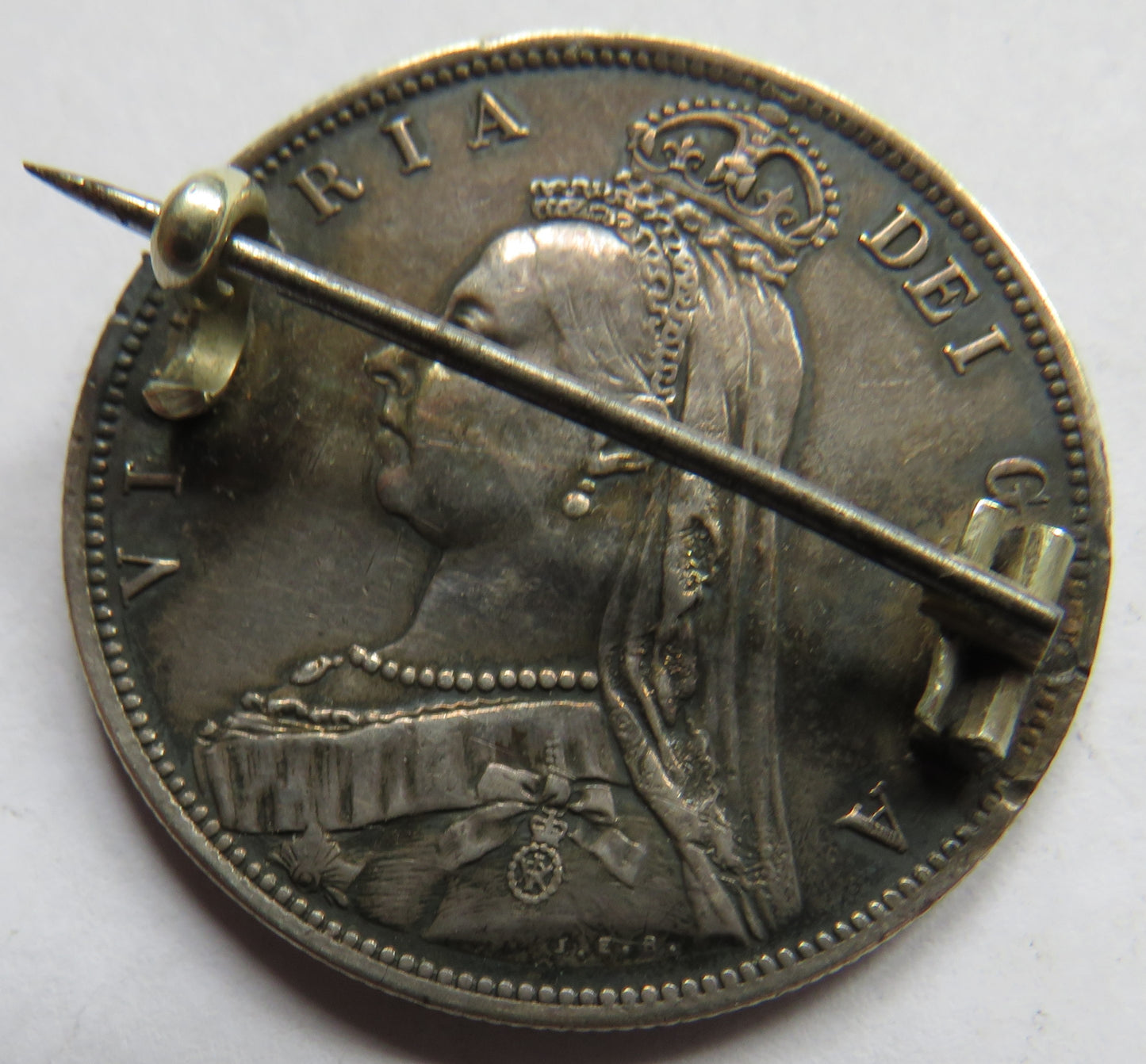 1887 Queen Victoria Jubilee Head Enamelled Silver Halfcrown Coin Brooch