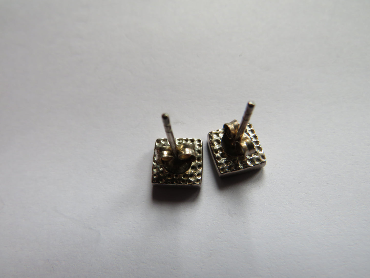 Stylish Pair of Ladies Sterling & Mother of Pearl Earrings