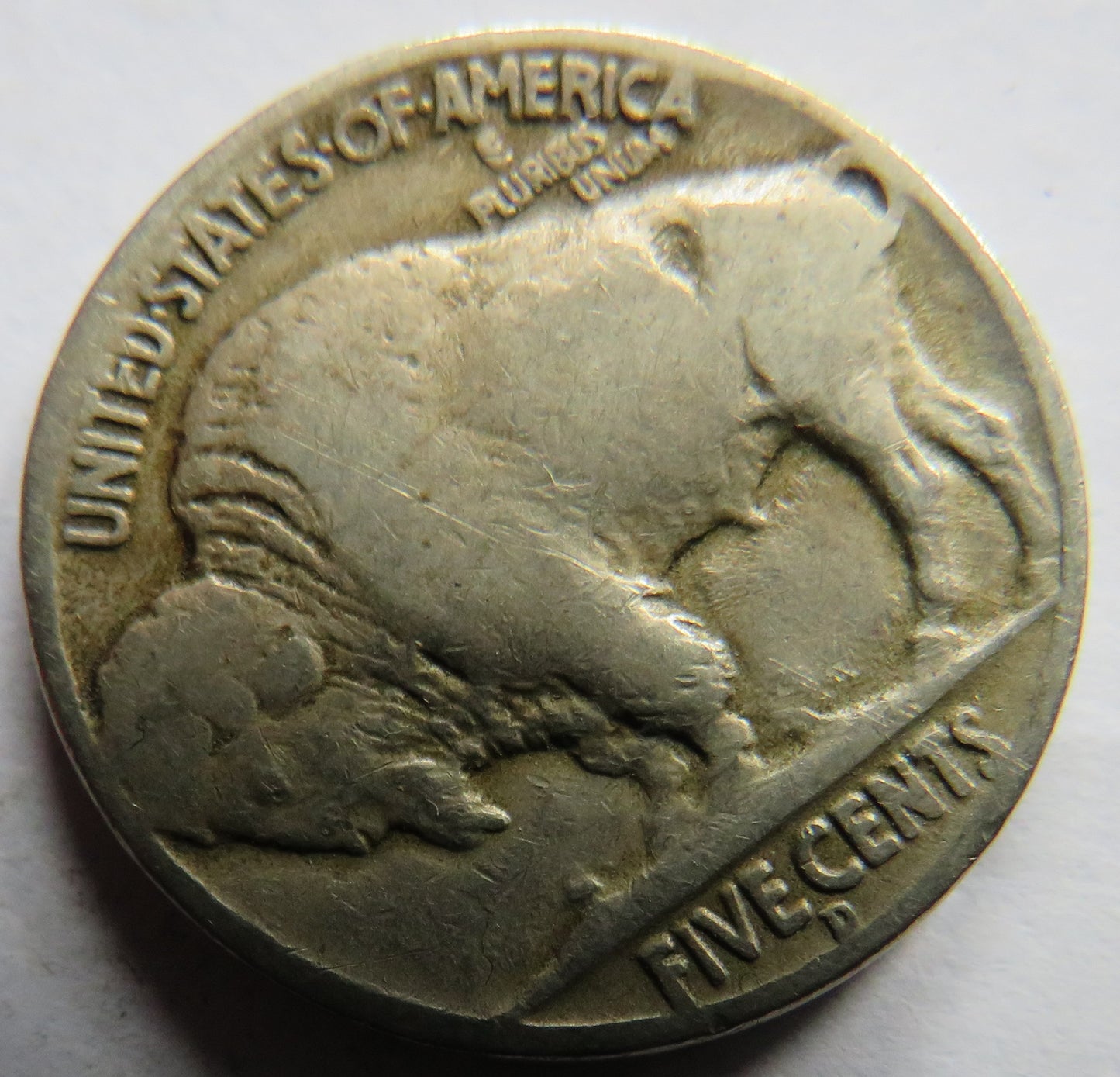 1937 USA Buffalo Nickel / 5 Cents Coin