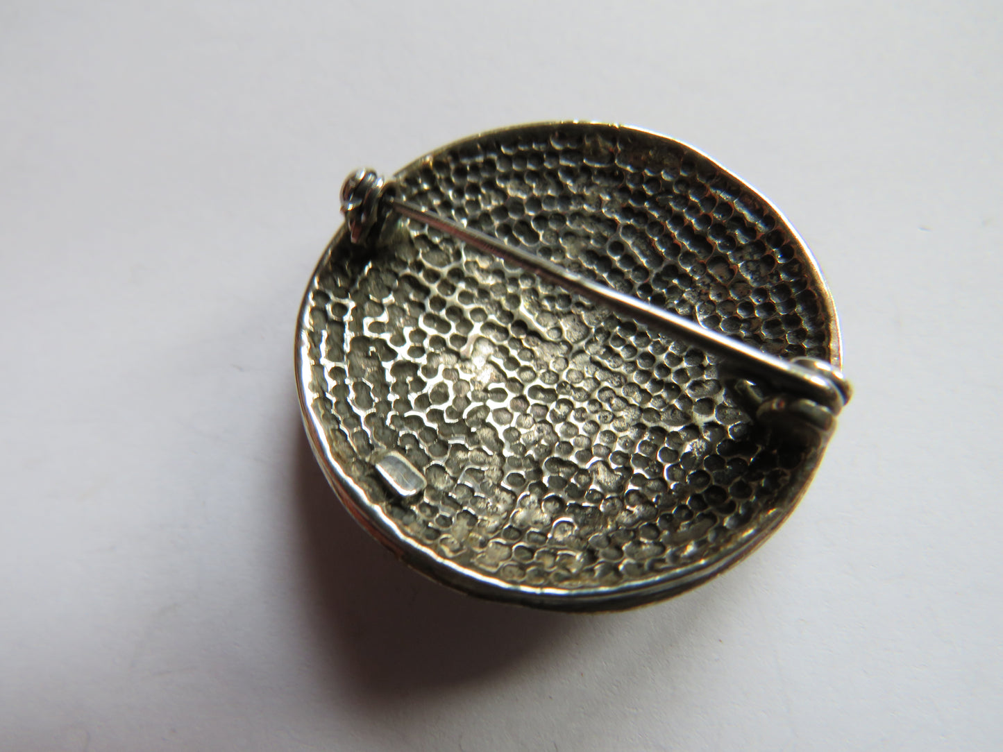 Ladies Sterling Silver Celtic Style Brooch Fully Hallmarked