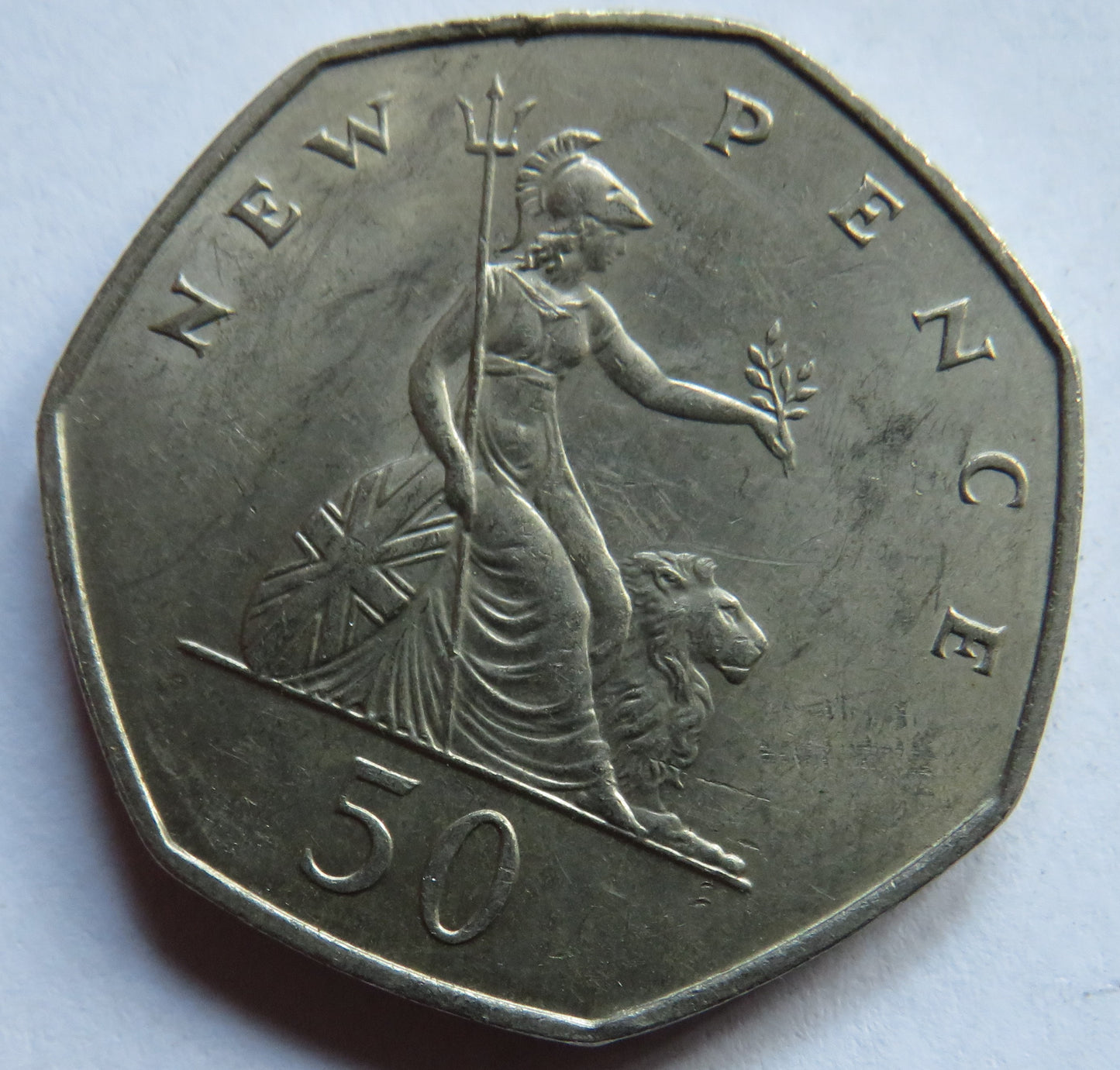 1969 Queen Elizabeth II 50p Fifty Pence Coin - Great Britain