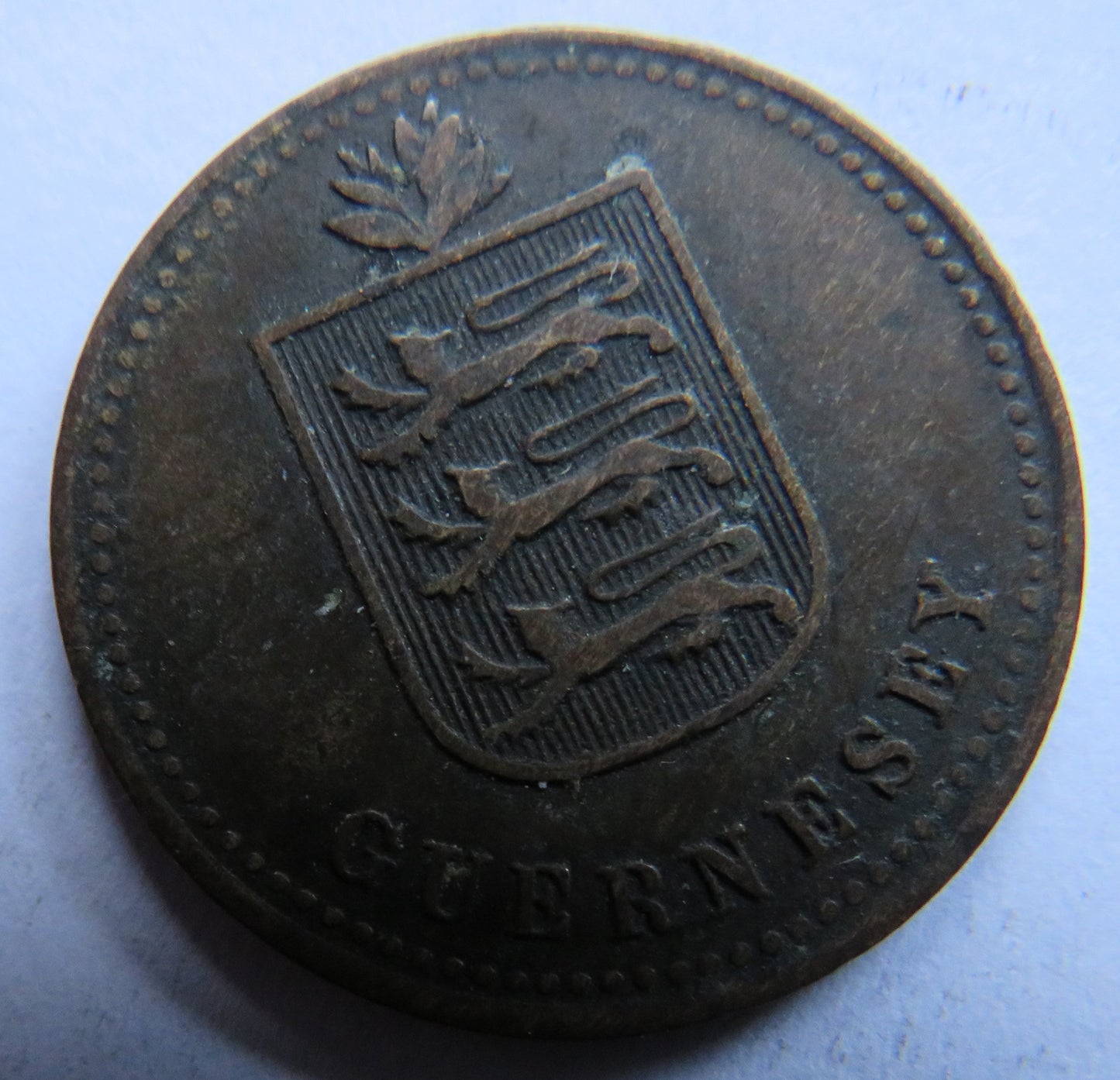 1918-H Guernsey 4 Doubles Coin