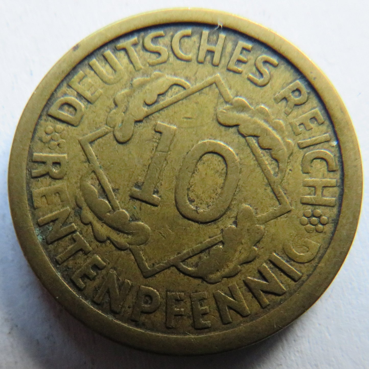 1924-A Germany - Weimar Republic 10 Reichspfennig Coin