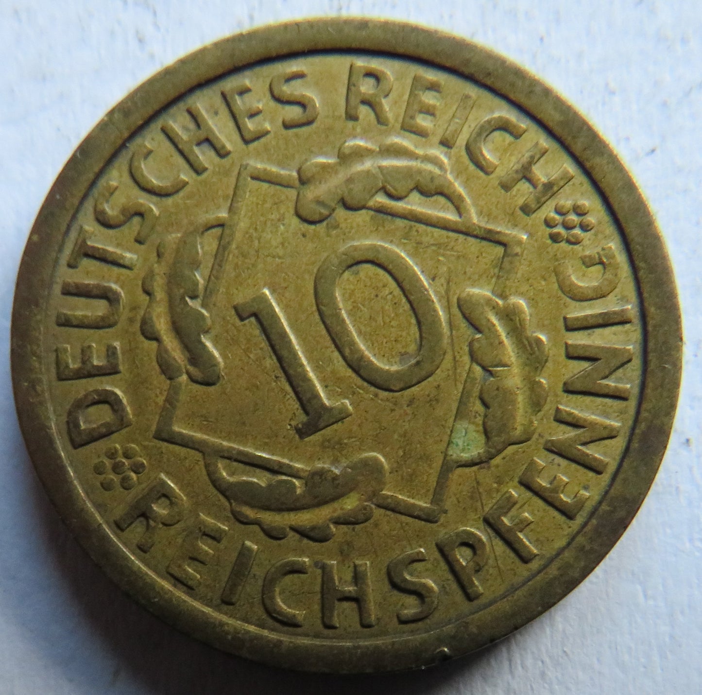 1925-A Germany - Weimar Republic 10 Reichspfennig Coin