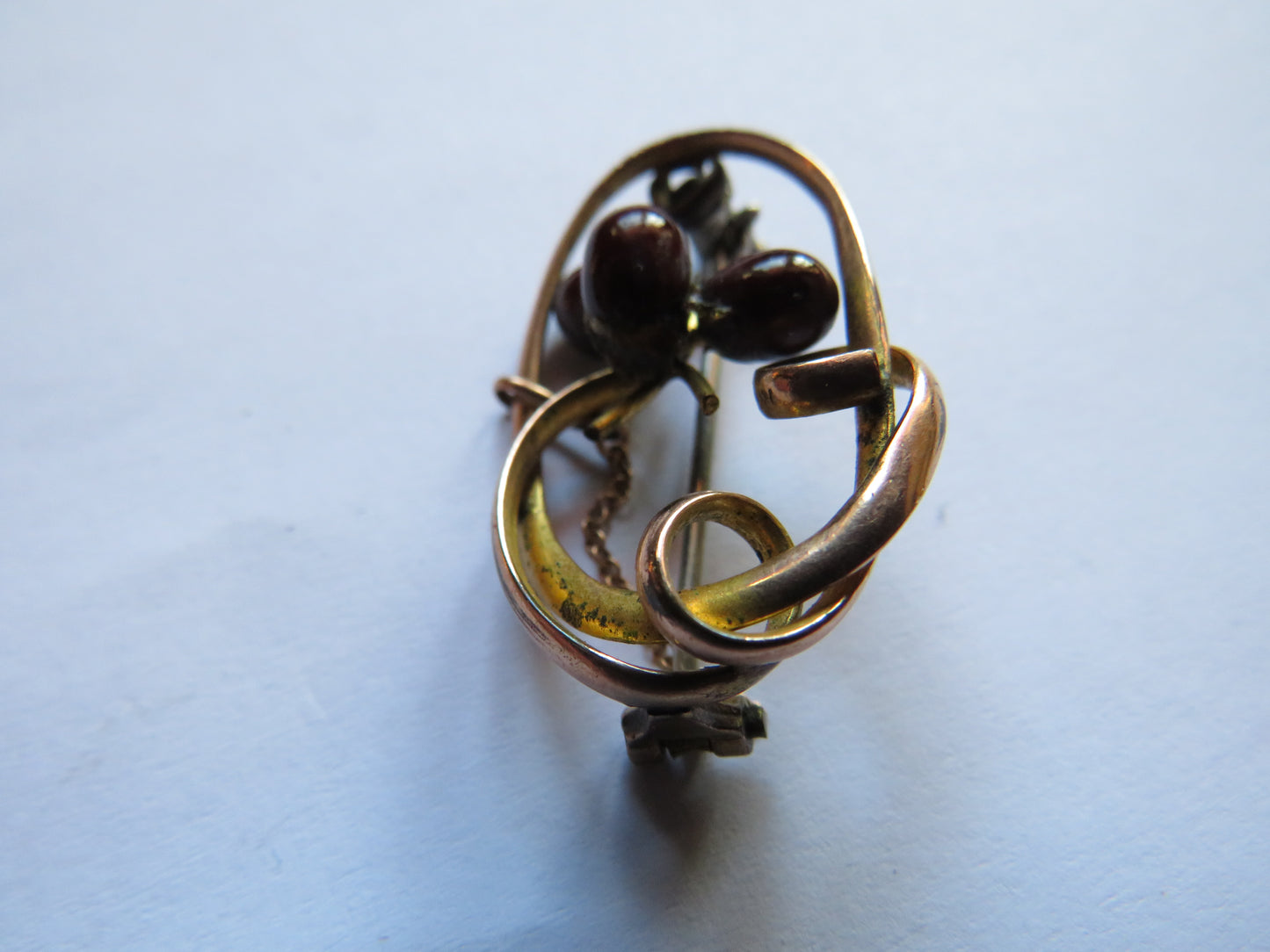 Antique Rolled Gold Ladies Floral Brooch