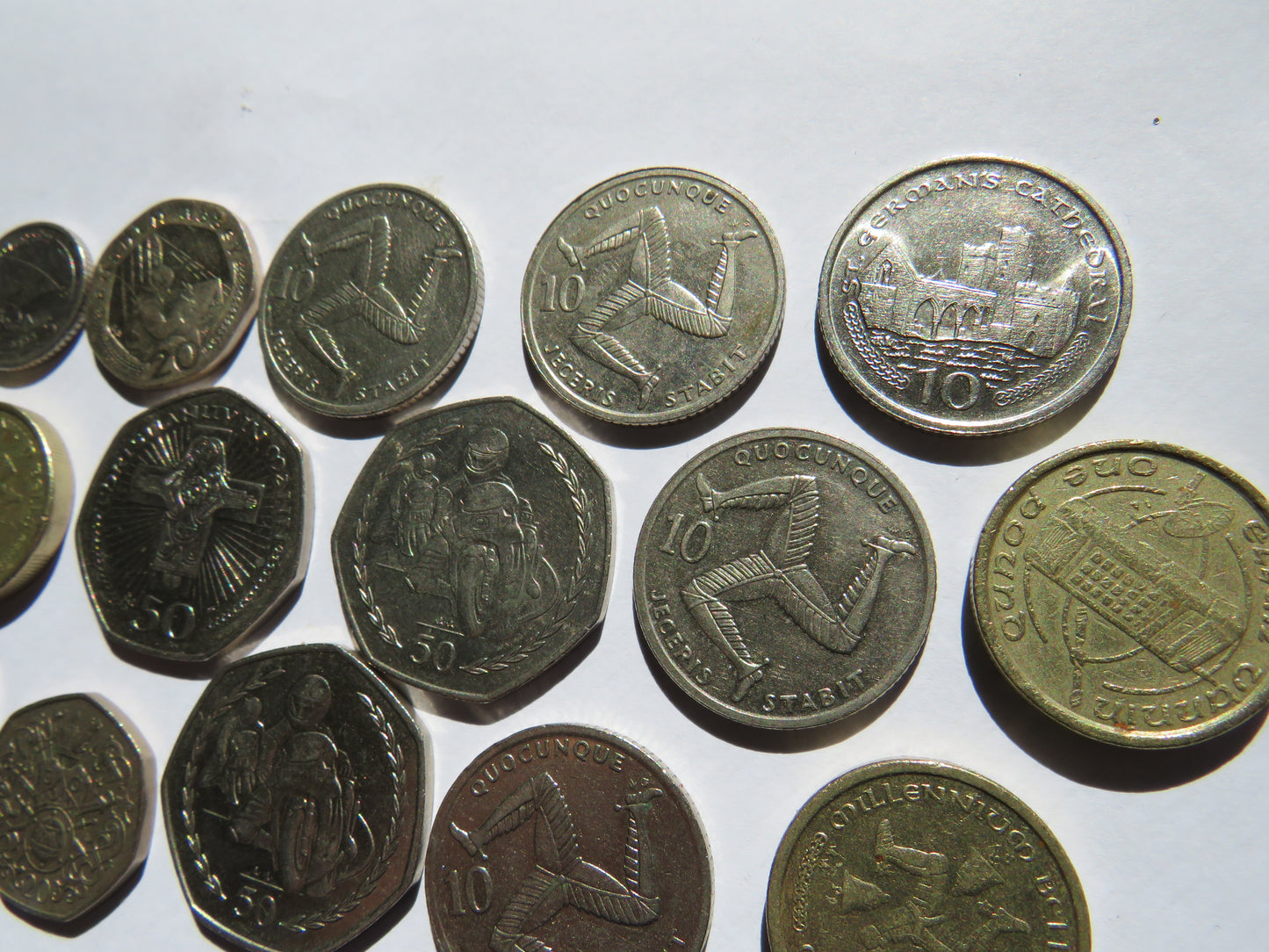 Small Collection of Coins From The Isle of Man Inc 50p's etc