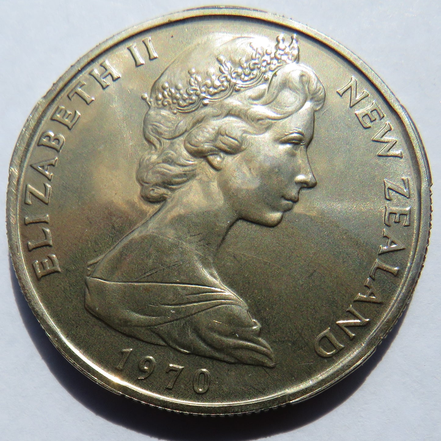 1970 Queen Elizabeth II New Zealand 50 Cents Coin In High Grade
