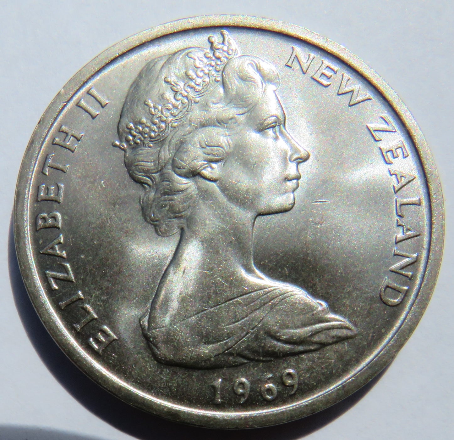 1969 Queen Elizabeth II New Zealand 50 Cents Coin In High Grade
