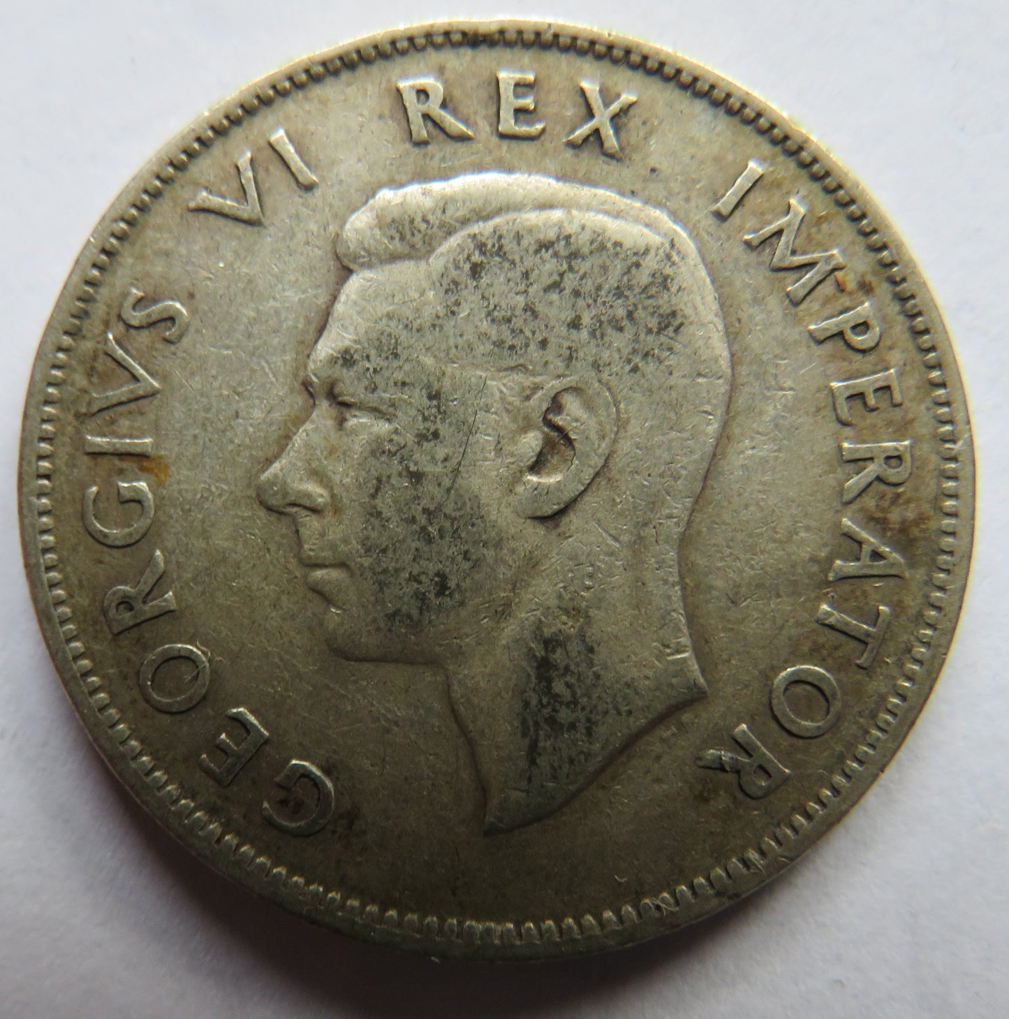 1942 King George VI South Africa Silver 2 & 1/2 Shillings / Halfcrown Coin