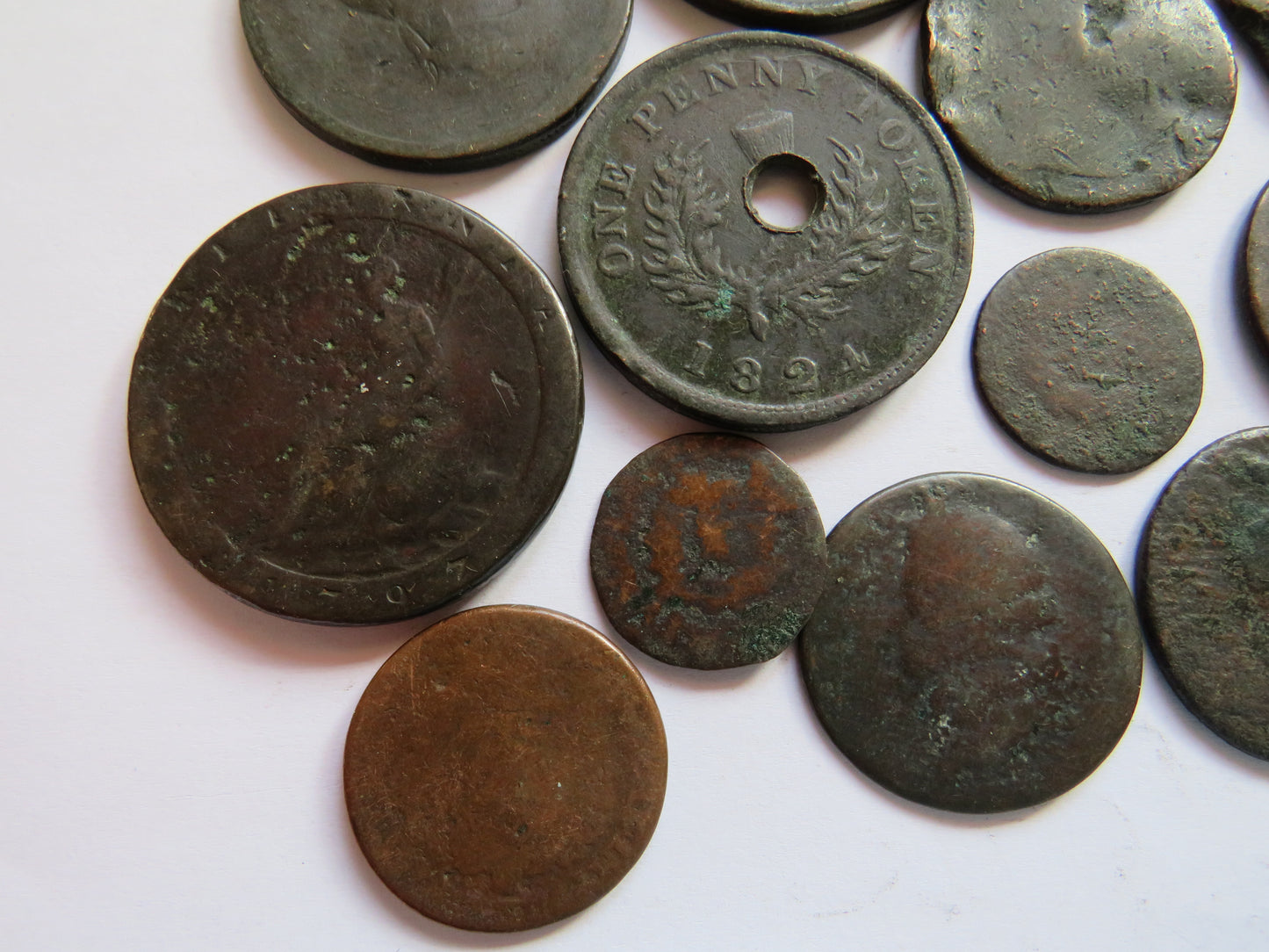 Small Interesting Lot of Old Coins Inc Georgian, Scottish Coppers etc