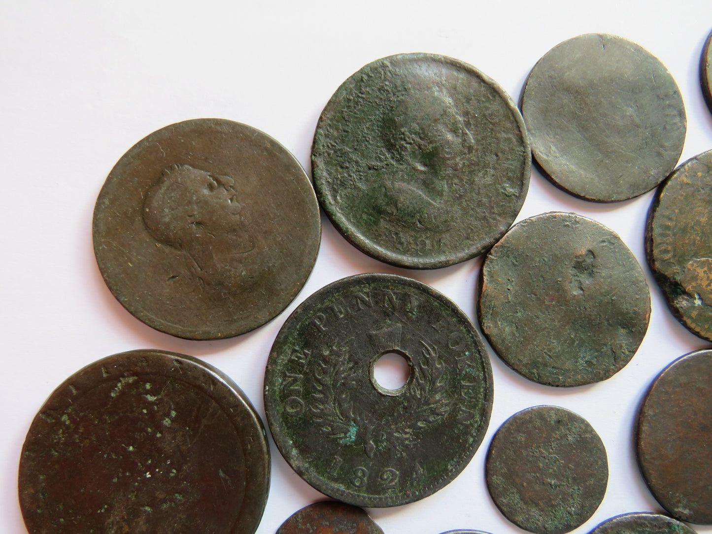Small Interesting Lot of Old Coins Inc Georgian, Scottish Coppers etc